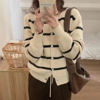 윈터솔져 여자데일리룩 간절기 카디건 루즈핏 봄가을 스트라이프 라운드 스웨터 KUK1