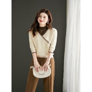 아브릴 브이넥니트 가을 여자 가짜투피스 루즈핏 코디 니트 긴팔 스웨터 브이넥 UNO3